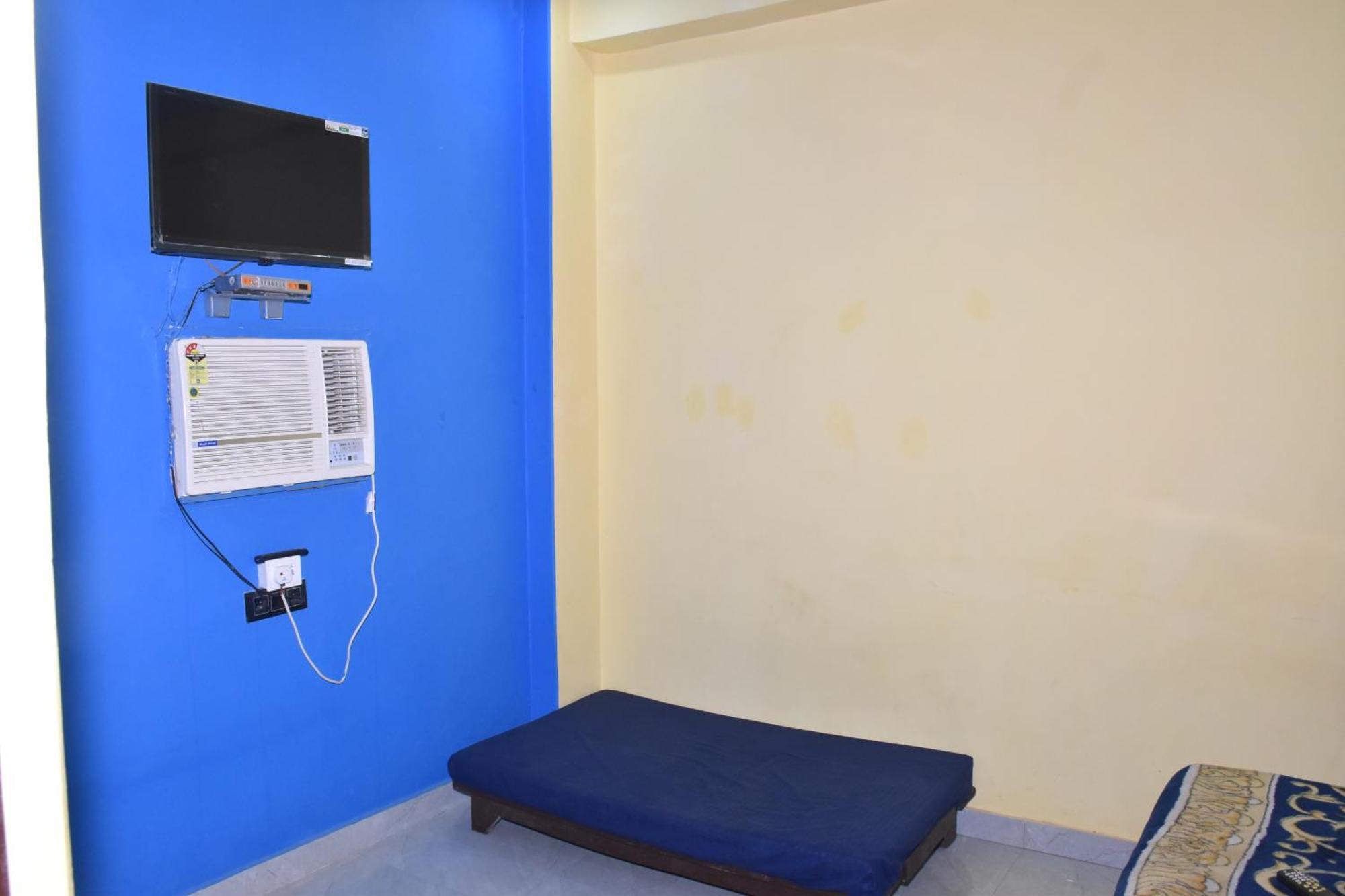 Veda'S Grand P.G Hotell Varanasi Exteriör bild